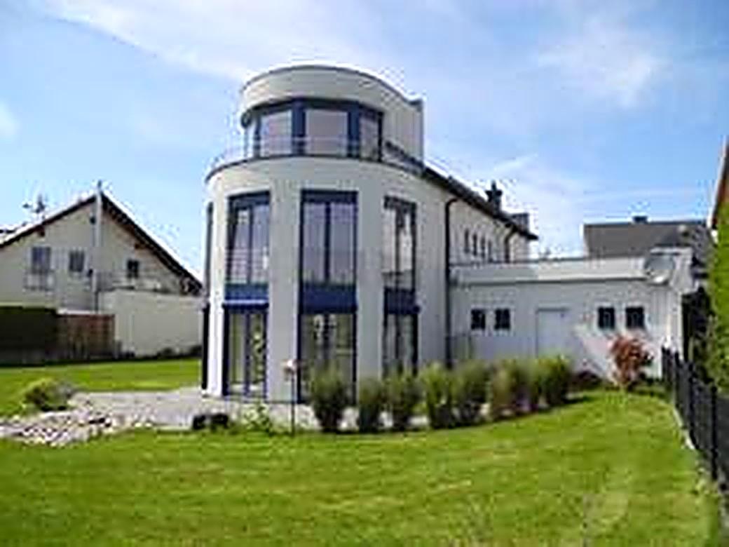 Außergewöhnliches Architektenhaus mit Fernblick in Konz